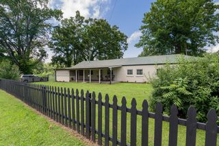 1335 Highway 47, E, Dickson, TN 37055