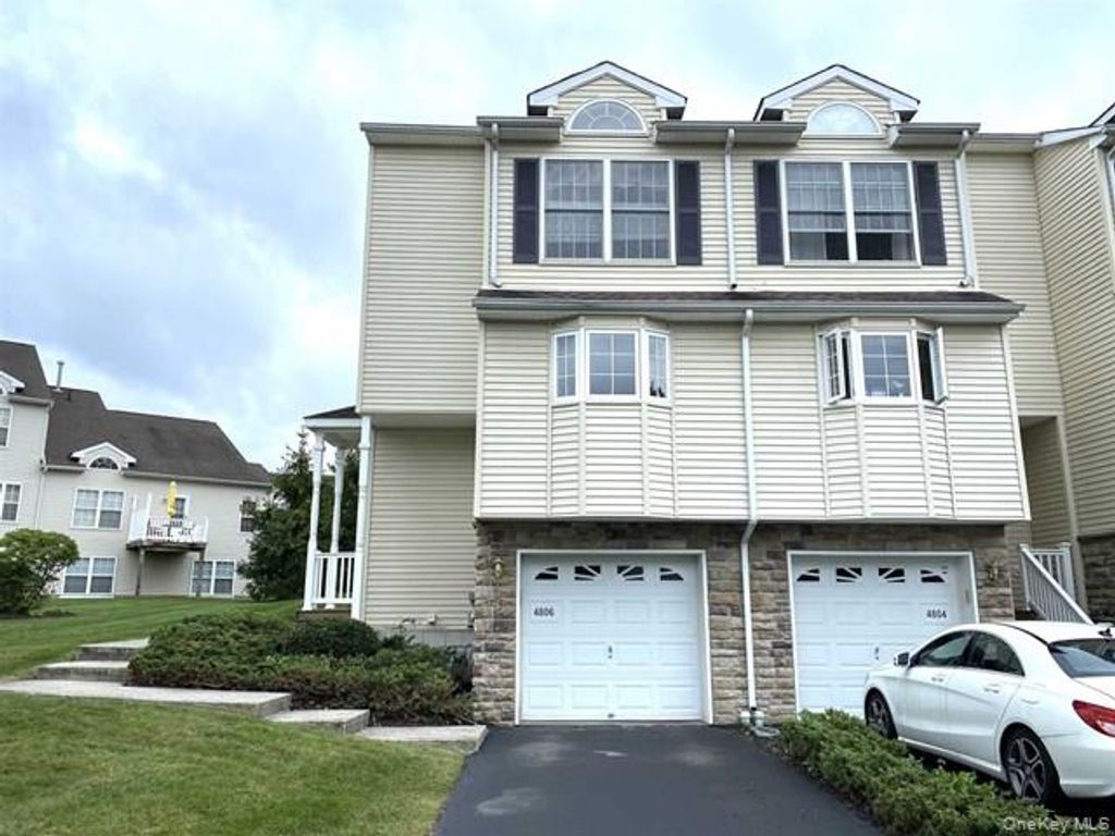 4806 RIDGECREST Drive, Wappingers Falls, NY 12590