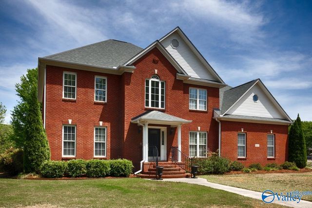 2621 Trellis Post Court, Owens Cross Roads, AL 35763