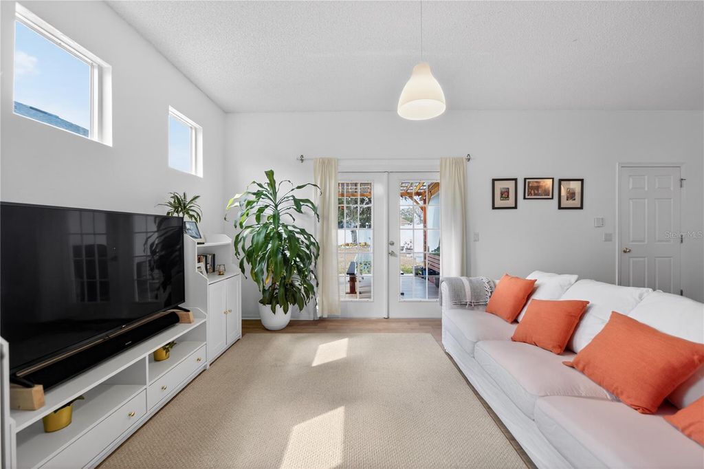 Image 14 of property listing at 14321 PEACOCK SPRINGS TRAIL, Orlando, FL 32828