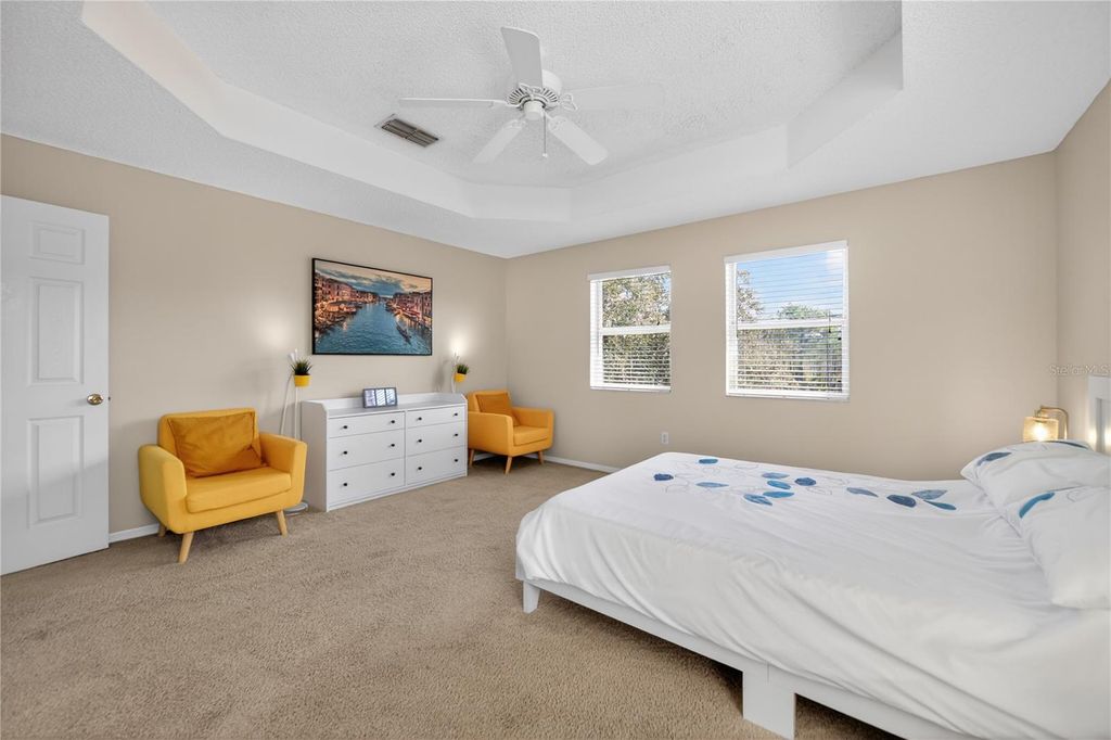 Image 16 of property listing at 14321 PEACOCK SPRINGS TRAIL, Orlando, FL 32828