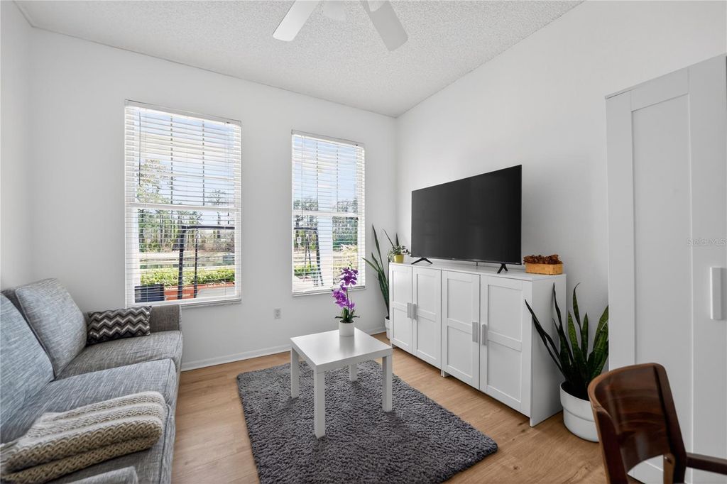 Image 7 of property listing at 14321 PEACOCK SPRINGS TRAIL, Orlando, FL 32828