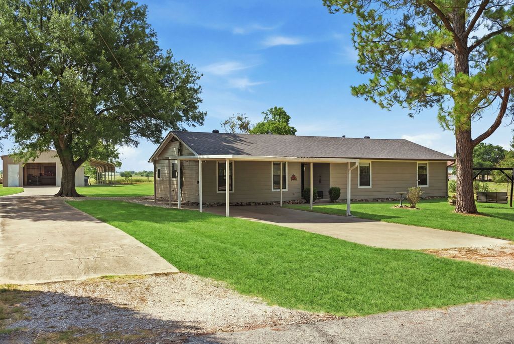 191 Klutts Drive, Mclendon Chisholm, TX 75032