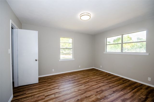 104 Cole Street, Ladonia, TX 75449