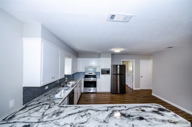 104 Cole Street, Ladonia, TX 75449