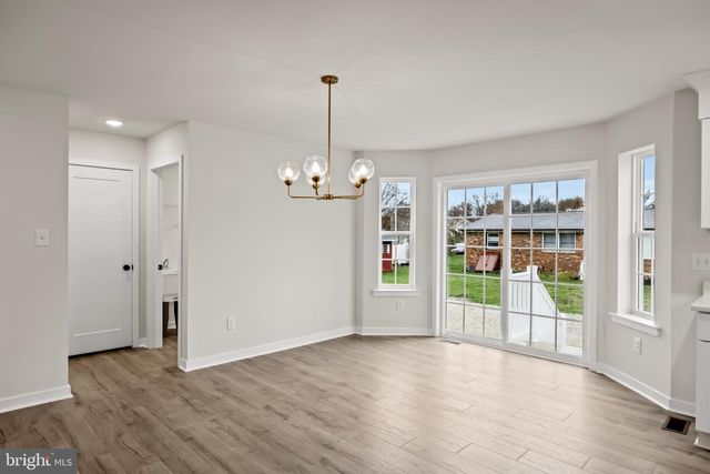 102 N 5TH ST, National Park, NJ 08063