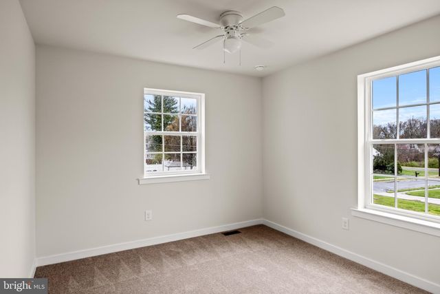 102 N 5TH ST, National Park, NJ 08063