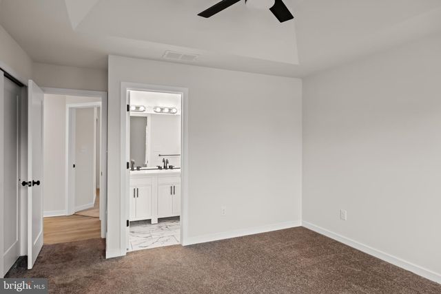 102 N 5TH ST, National Park, NJ 08063