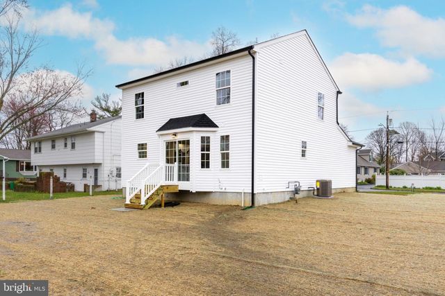 102 N 5TH ST, National Park, NJ 08063