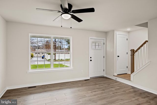 102 N 5TH ST, National Park, NJ 08063