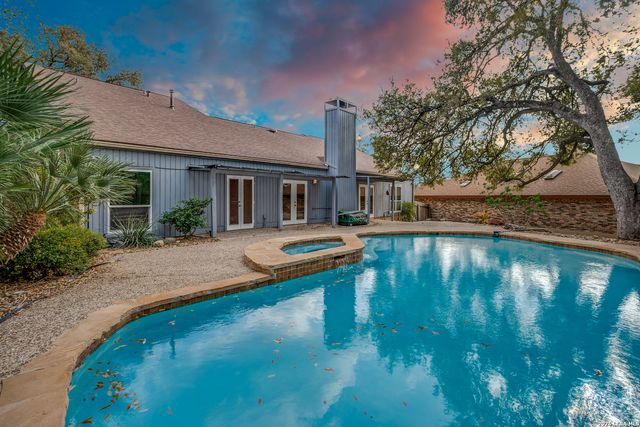 2911 Hunters Horn, San Antonio, TX 78230