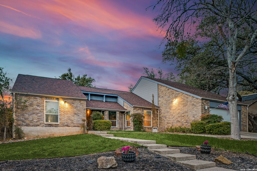 2911 Hunters Horn, San Antonio, TX 78230