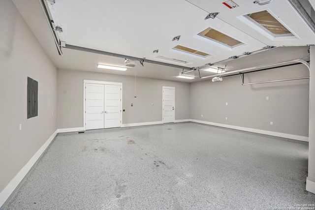 1418 Park Road 37, Helotes, TX 78023