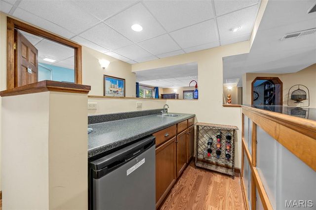 21 Ravenwood Court, Lake St Louis, MO 63367