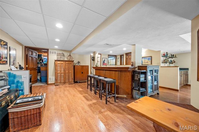 21 Ravenwood Court, Lake St Louis, MO 63367