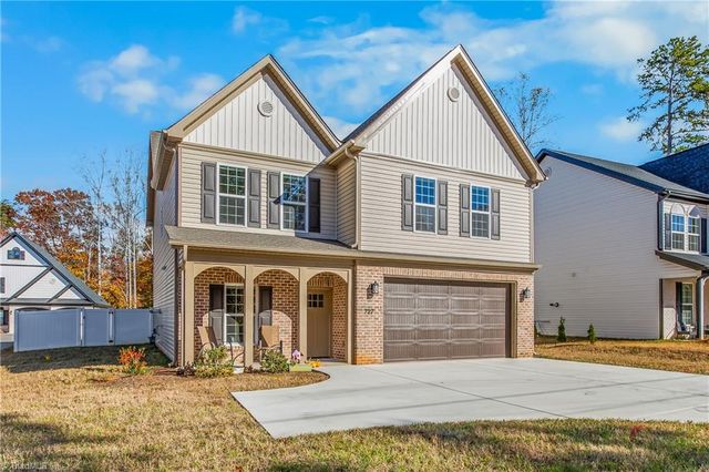 727 Petree Road, Winston-salem, NC 27106