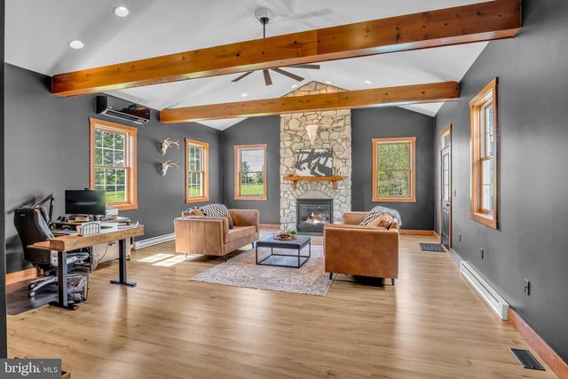 95 LAUREL LN, Palmyra, PA 17078