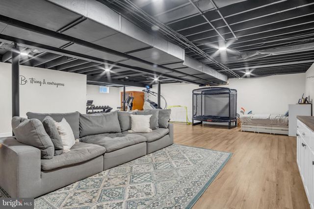 95 LAUREL LN, Palmyra, PA 17078