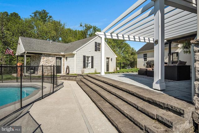 95 LAUREL LN, Palmyra, PA 17078