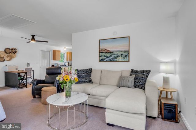 95 LAUREL LN, Palmyra, PA 17078