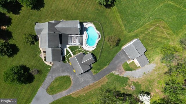 95 LAUREL LN, Palmyra, PA 17078
