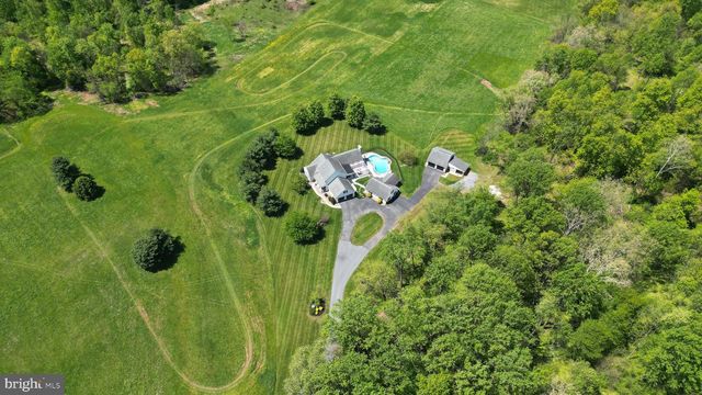 95 LAUREL LN, Palmyra, PA 17078