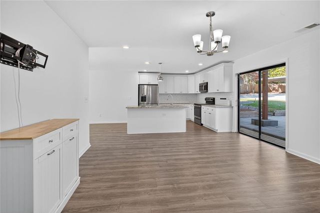 29 Burke SE Street, Marietta, GA 30060