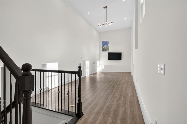 29 Burke SE Street, Marietta, GA 30060