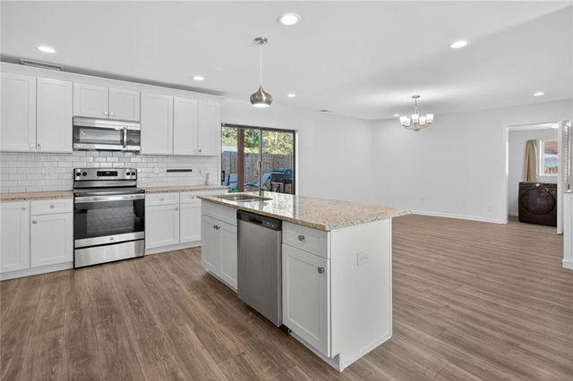 29 Burke SE Street, Marietta, GA 30060