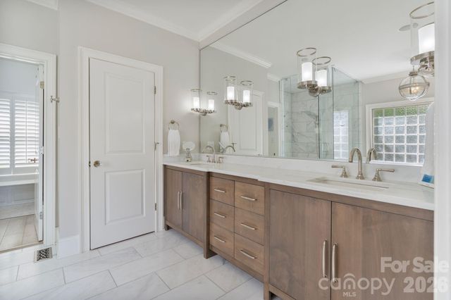 19300 Mary Ardrey Circle, Cornelius, NC 28031