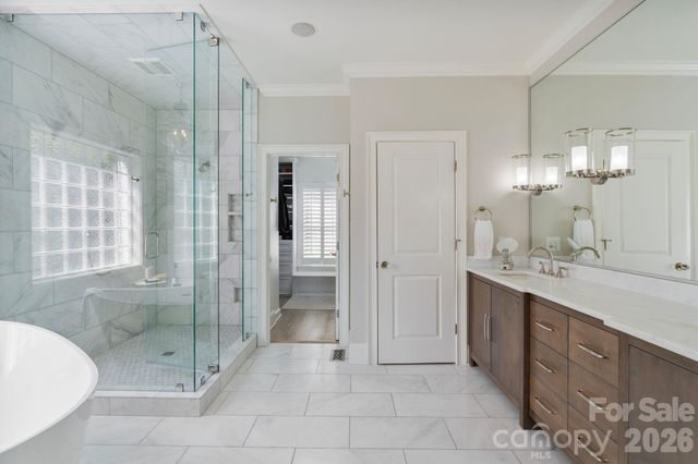 19300 Mary Ardrey Circle, Cornelius, NC 28031