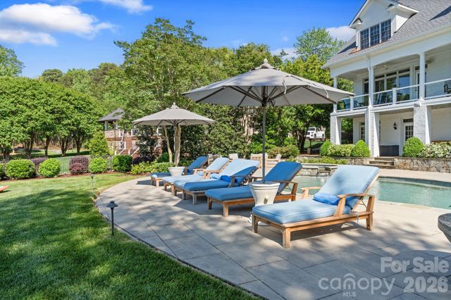 19300 Mary Ardrey Circle, Cornelius, NC 28031