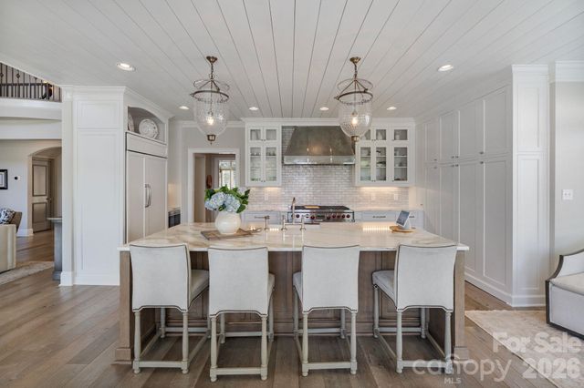 19300 Mary Ardrey Circle, Cornelius, NC 28031