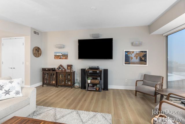 335 Bridge Street Nw 1804, City Of Grand Rapids, MI 49504