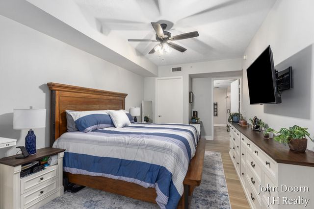 335 Bridge Street Nw 1804, City Of Grand Rapids, MI 49504