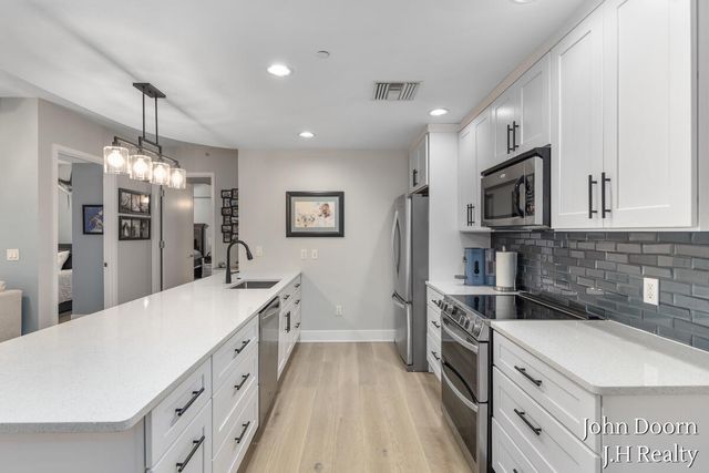 335 Bridge Street Nw 1804, City Of Grand Rapids, MI 49504