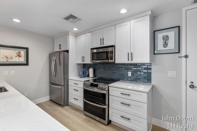 335 Bridge Street Nw 1804, City Of Grand Rapids, MI 49504