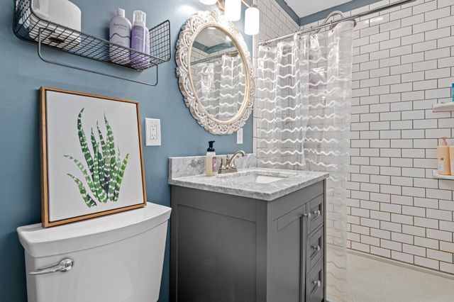 12865 1st Avenue S, Burnsville, MN 55337