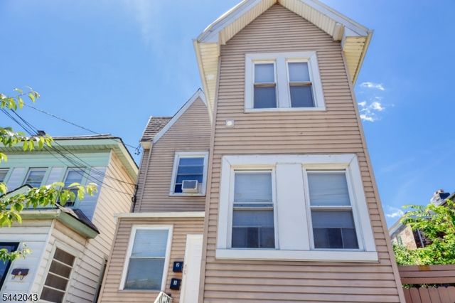 9 Emerson Pl, Newark City, NJ 07114