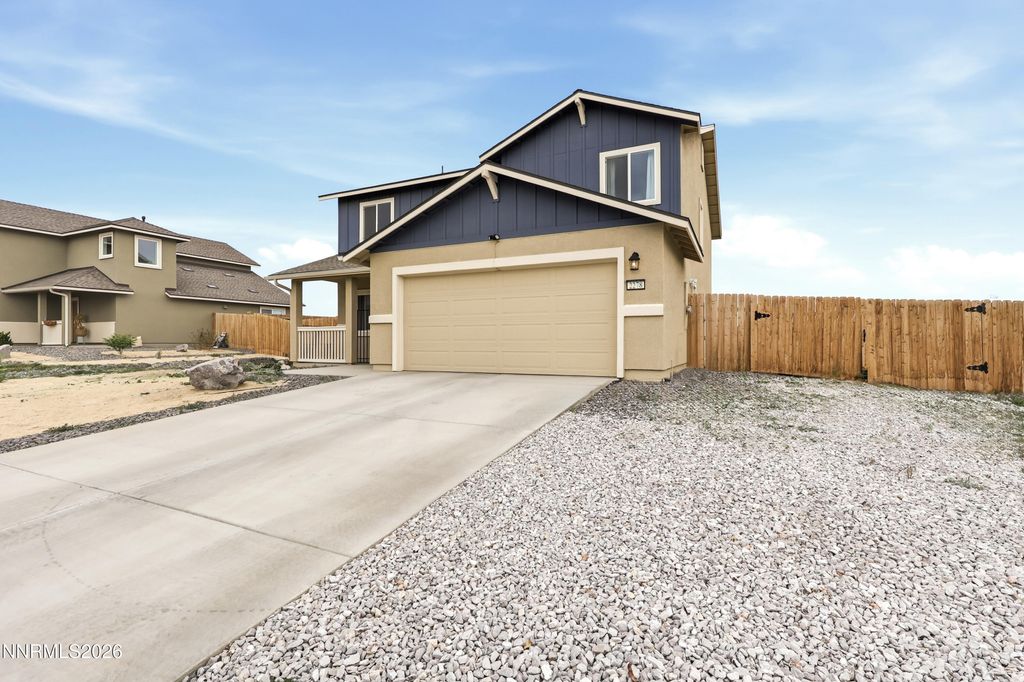 Image 2 of property listing at 2278 Evelynn Street, Fernley, NV 89408