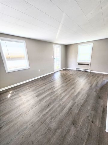 127 Constitution Cir, Clairton, PA 15025