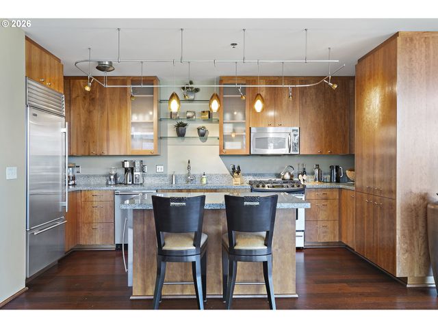 1221 Sw 10TH Ave 1205, Portland, OR 97205