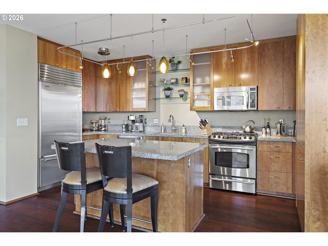 1221 Sw 10TH Ave 1205, Portland, OR 97205