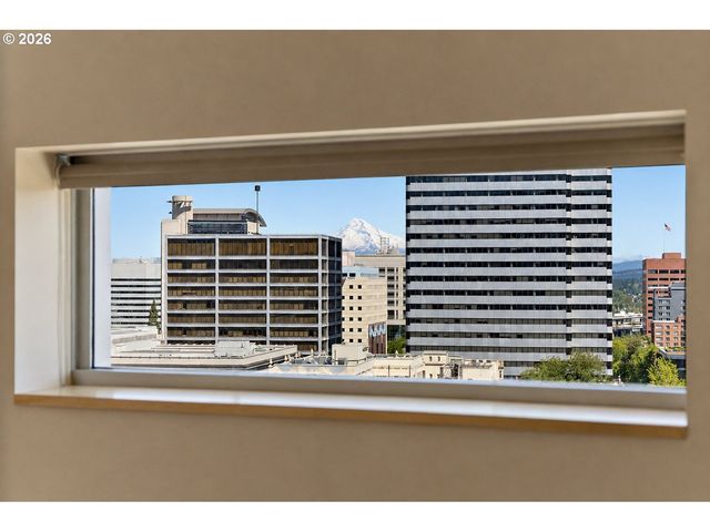 1221 Sw 10TH Ave 1205, Portland, OR 97205