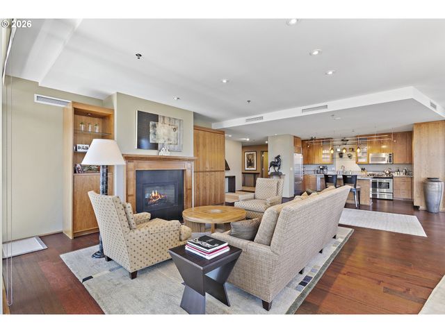 1221 Sw 10TH Ave 1205, Portland, OR 97205