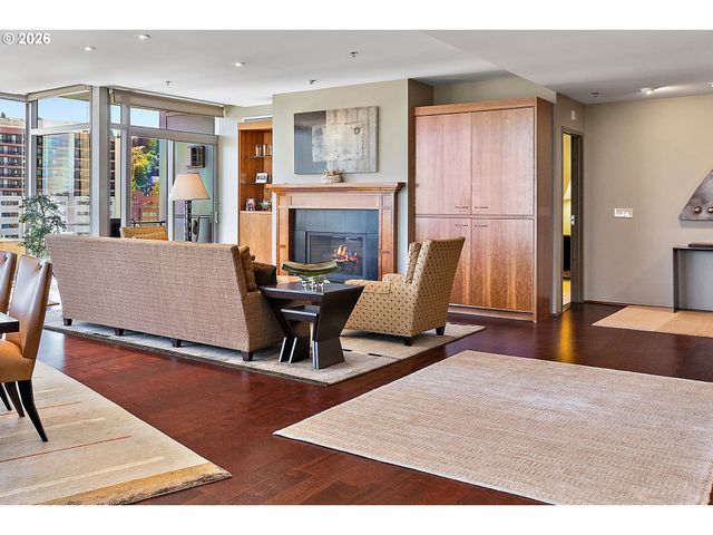1221 Sw 10TH Ave 1205, Portland, OR 97205