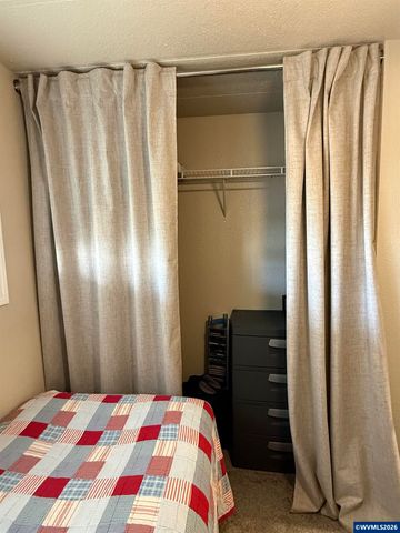 204 Cascade Dr 9, Lebanon, OR 97355