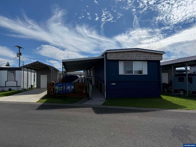 204 Cascade Dr 9, Lebanon, OR 97355