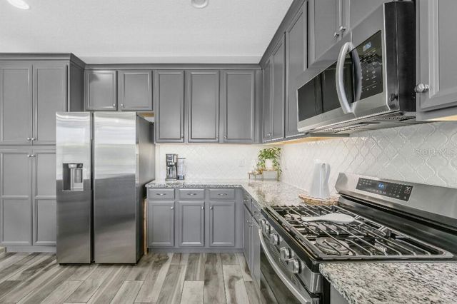 6135 VOYAGERS PLACE, Apollo Beach, FL 33572