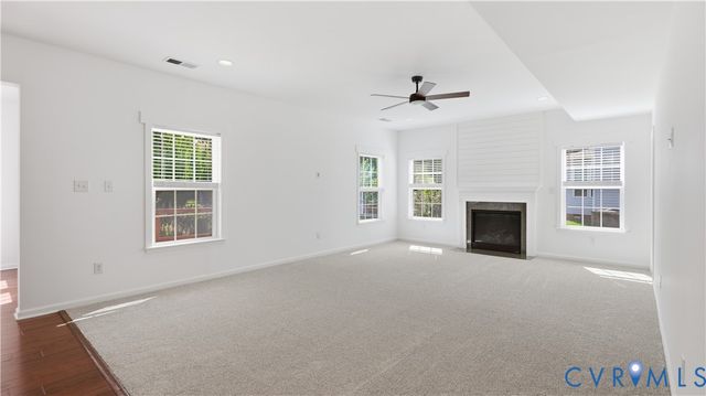 8842 Thorneshire Cir, Mechanicsville, VA 23116